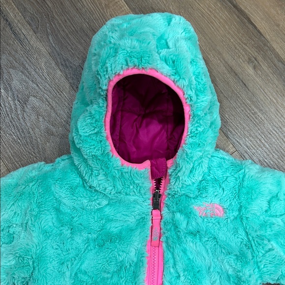 The North Face Reversible Hood Puffer Fluffy Fuzzy Jacket Coat Toddler Fushia - Picture 11 of 16